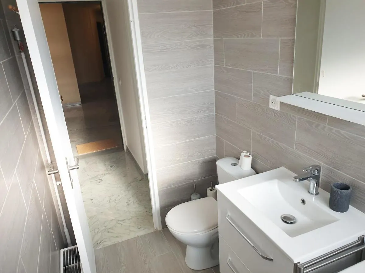 Beautiful T1 With Sea View Apartment Nice