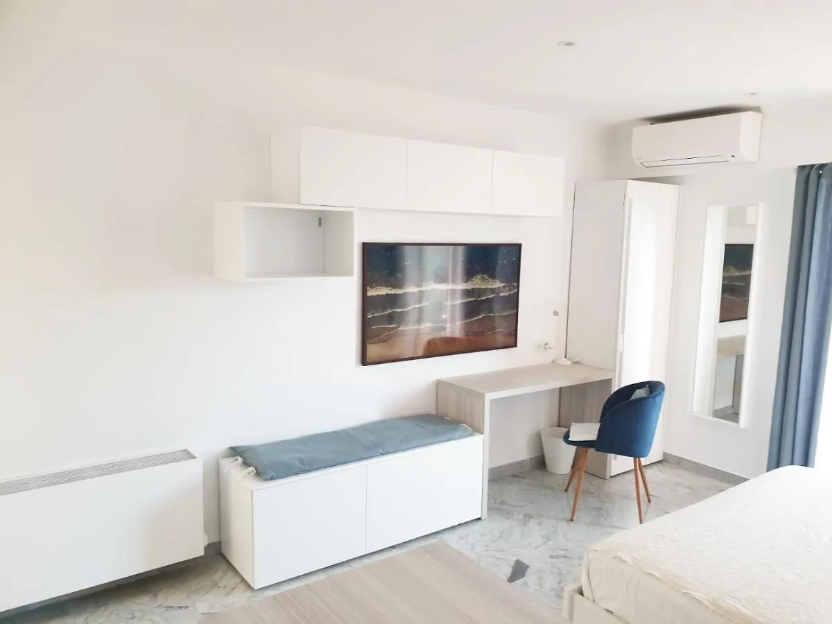 Beautiful T1 With Sea View Apartment Nice 0*,